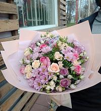 Букет цветов из:  Розы и Хризантемы #REPLACE_PRED# Поселок имени Куйбышева