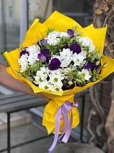 Букет цветов из:  Ирисы, Хризантемы и Ромашки #REPLACE_PRED# Поселок имени Куйбышева
