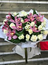 Букет цветов из:  Розы и Хризантемы #REPLACE_PRED# Поселок имени Куйбышева