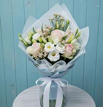 Букет цветов из:  Розы и Лизиантусы #REPLACE_PRED# Поселок имени Куйбышева